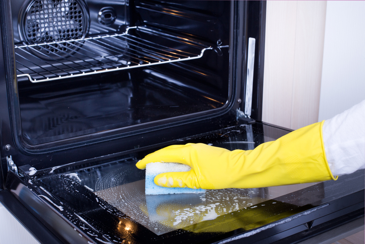 how to deep clean your gas oven for a spotless interior